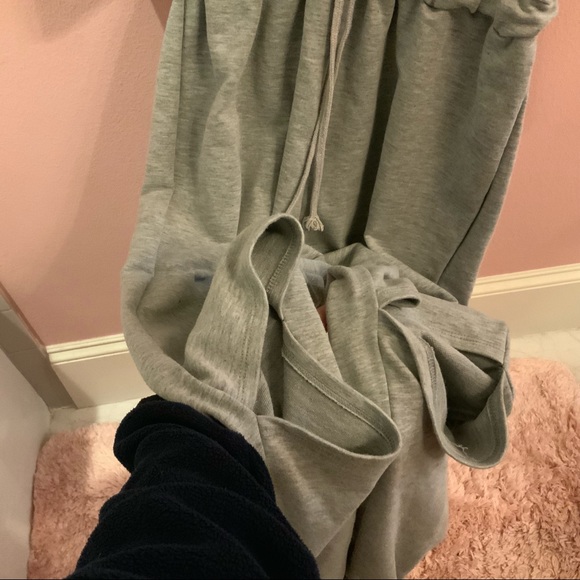 NWOT Fashion Nova Grey Sweats Jumpsuit w/ Slits - Picture 6 of 8